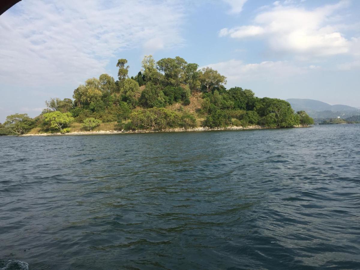 Inn On The Lake Kibuye المظهر الخارجي الصورة